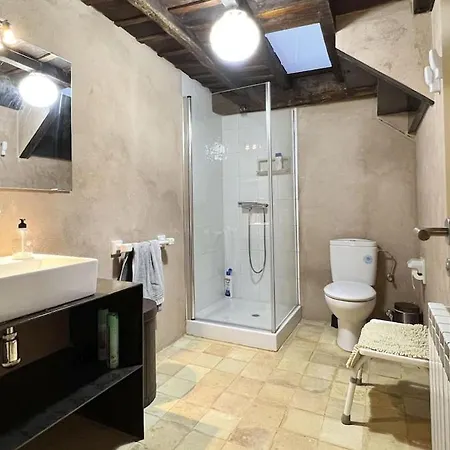 La Casa De Celada Celada de Los Calderones