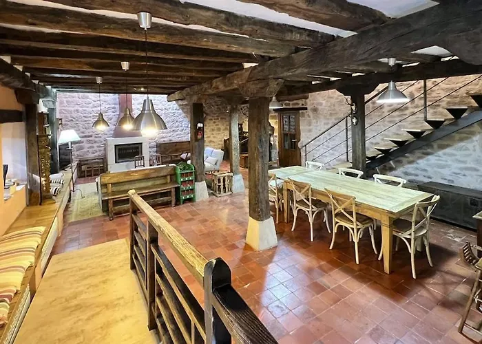 La Casa De Celada Hébergement de vacances