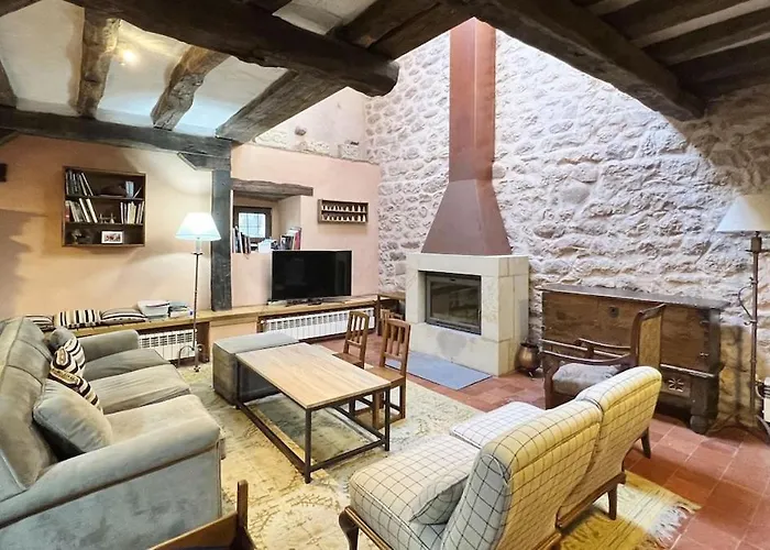 La Casa De Celada Celada de Los Calderones